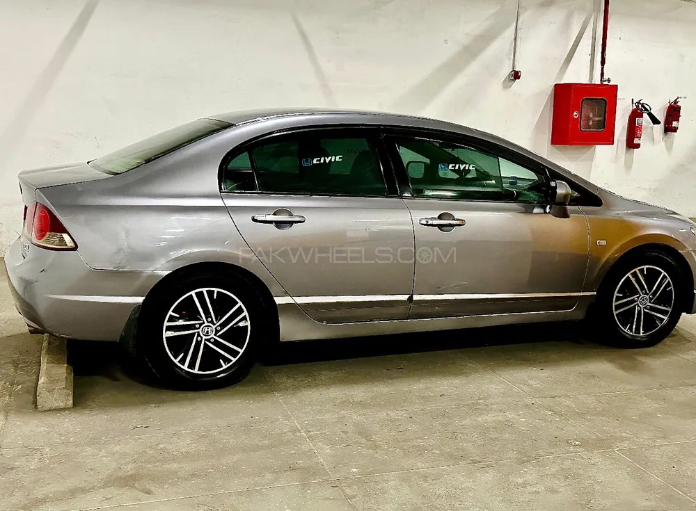 Honda Civic 2007 for Sale in Lahore Image-1