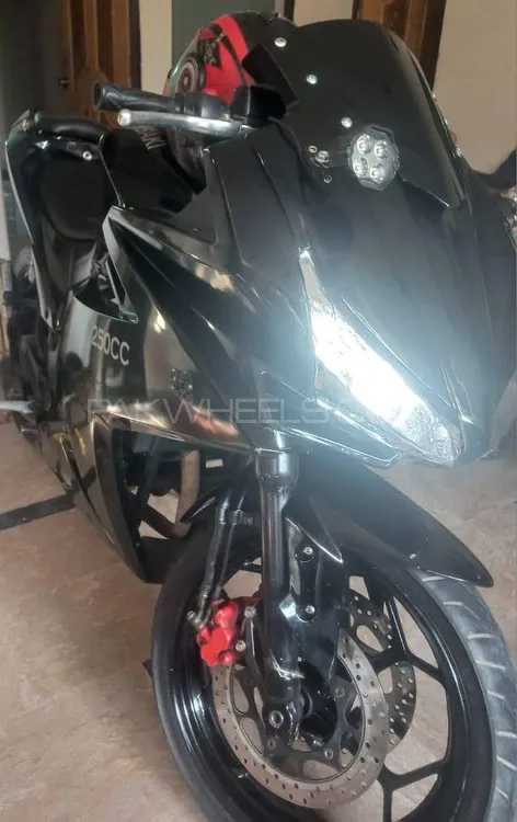 Kawasaki Ninja 250R 2021 for Sale Image-1