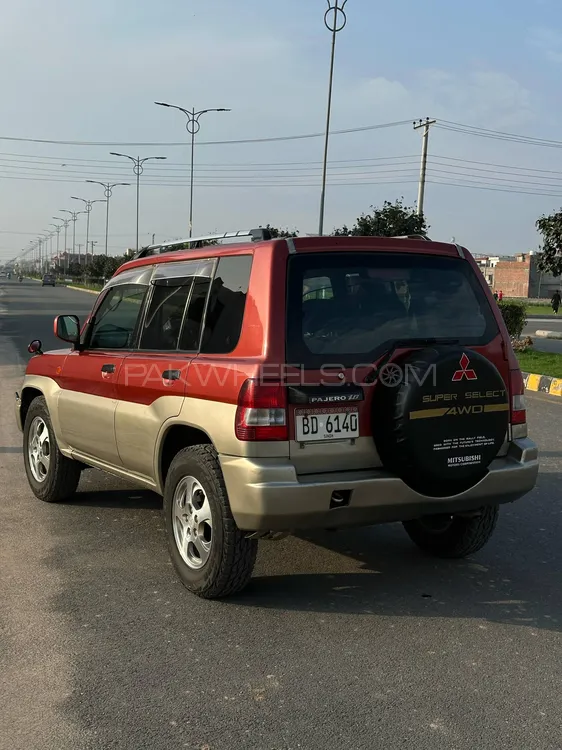 Mitsubishi Pajero 2000 for Sale in Lahore Mitsubishi Pajero 2000 for Sale in Lahore Image-2