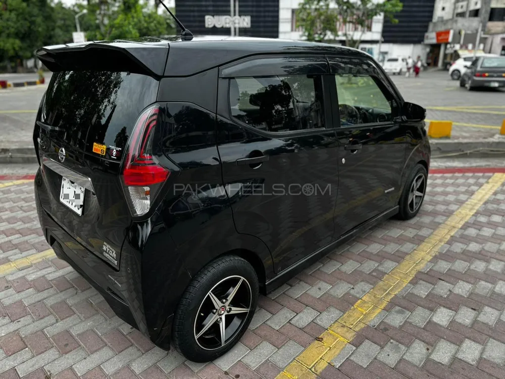 Nissan Dayz 2021 for Sale in Sialkot Image-1