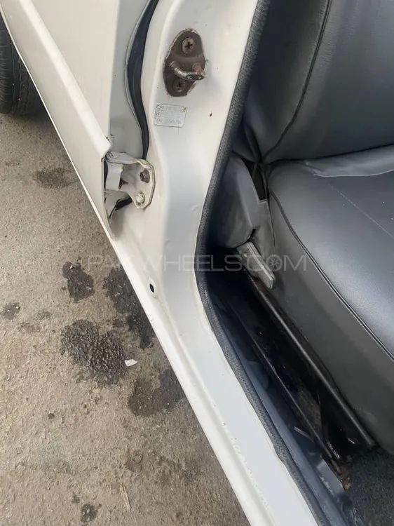 Suzuki Mehran 2004 for Sale in Karachi Image-1