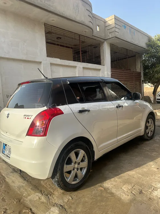 Suzuki Swift 2017 for Sale in Chishtian Image-1