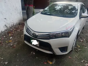 Toyota Corolla XLi VVTi 2015 for Sale