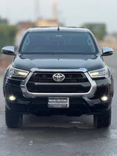 Toyota Hilux Revo V Automatic 2.8 2022 for Sale