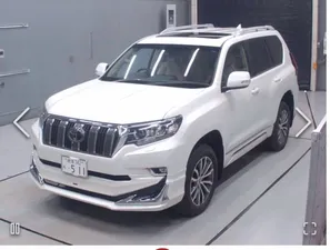 Toyota Prado TX Limited 2.7 2018 for Sale