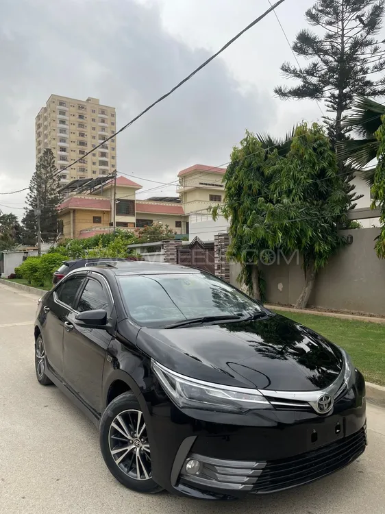 Toyota Corolla 2020 for Sale in Karachi Image-1