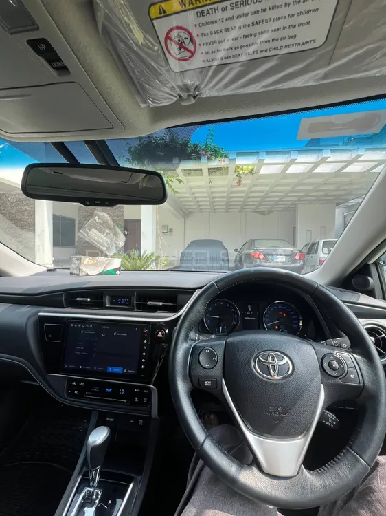 Toyota Corolla 2022 for Sale in Peshawar Image-1
