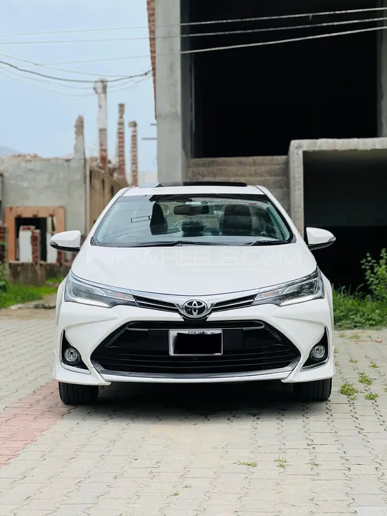 Toyota Corolla 2023 for Sale in Gujrat Image-1