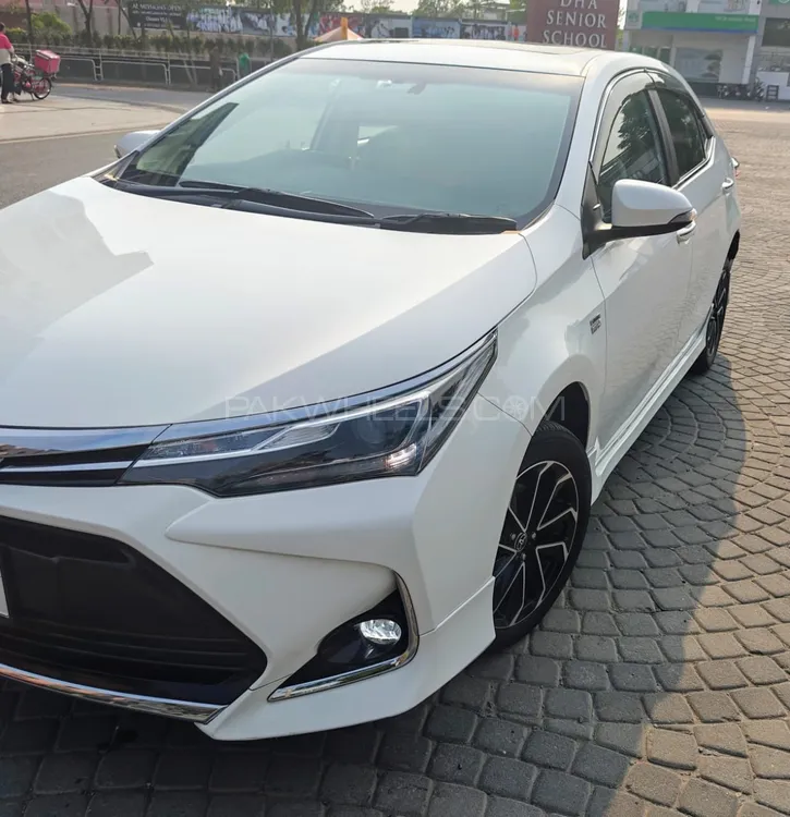 Toyota Corolla 2024 for Sale in Lahore Image-1