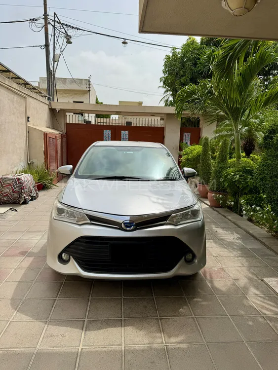 Toyota Corolla Axio 2017 for Sale in Karachi Image-1