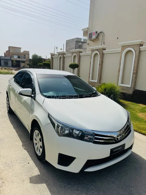 Toyota Corolla 2014 for Sale in Lahore Image-1
