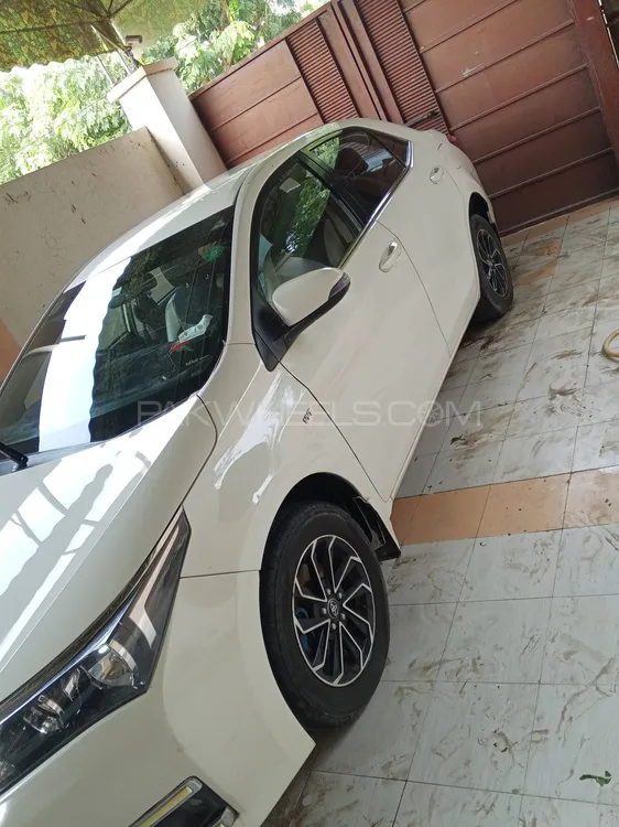 Toyota Corolla 2017 for Sale in Multan Image-1