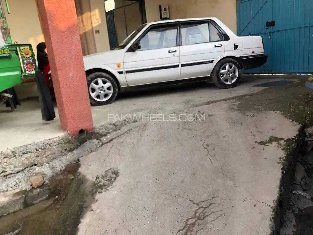 Toyota Corolla 1986 for Sale in Mardan Image-1