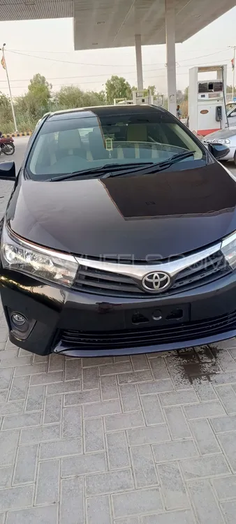 Toyota Corolla 2017 for Sale in Karachi Image-1