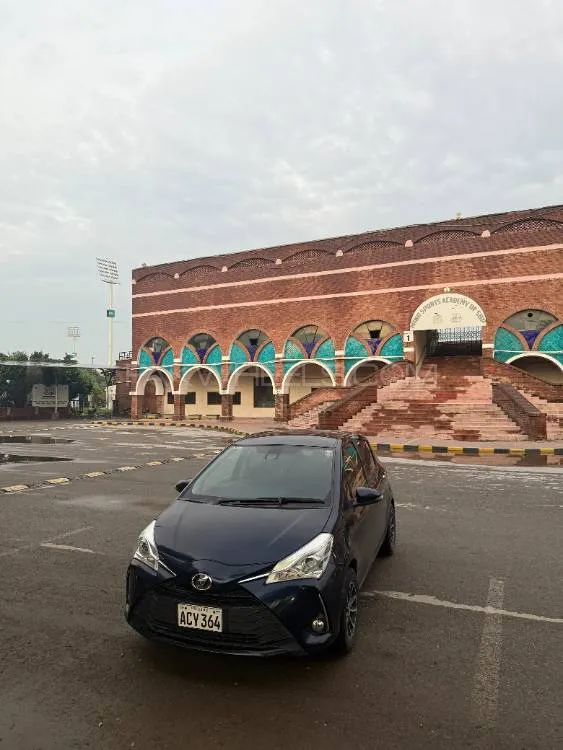 Toyota Vitz 2019 for Sale in Lahore Image-1