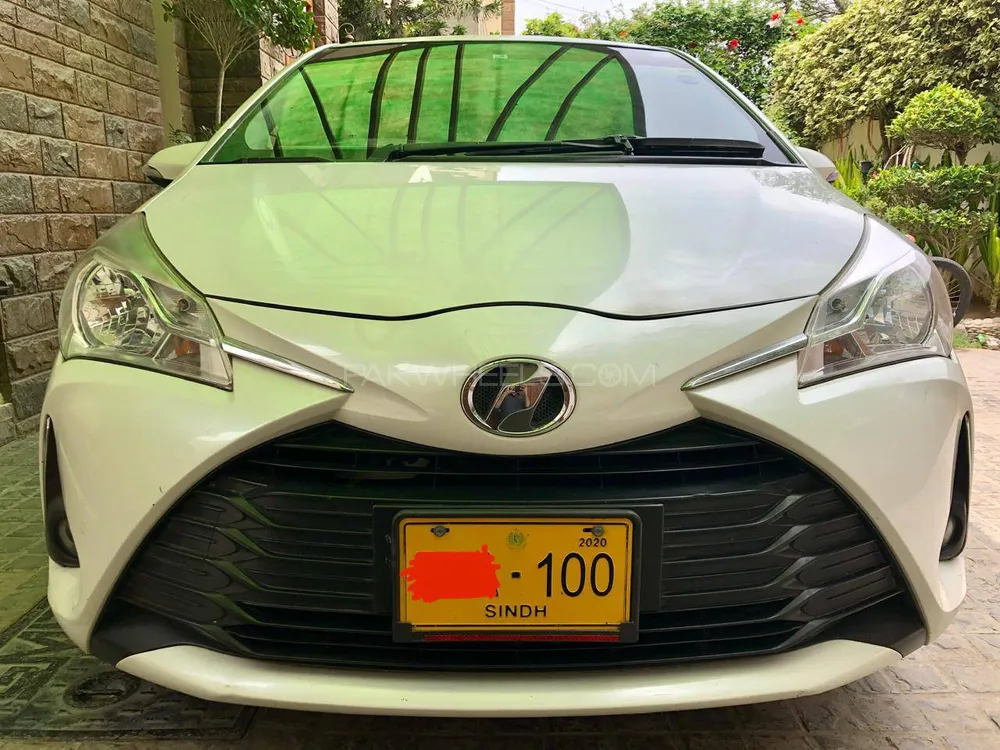 Toyota Vitz 2017 for Sale in Karachi Image-1