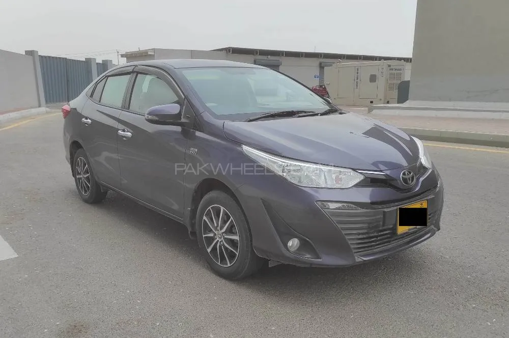 Toyota Yaris Sedan 2020 for Sale in Karachi Image-1