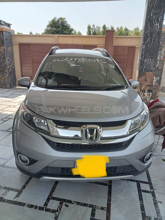 Honda BR-V 2018 for Sale in Abbottabad Image-1