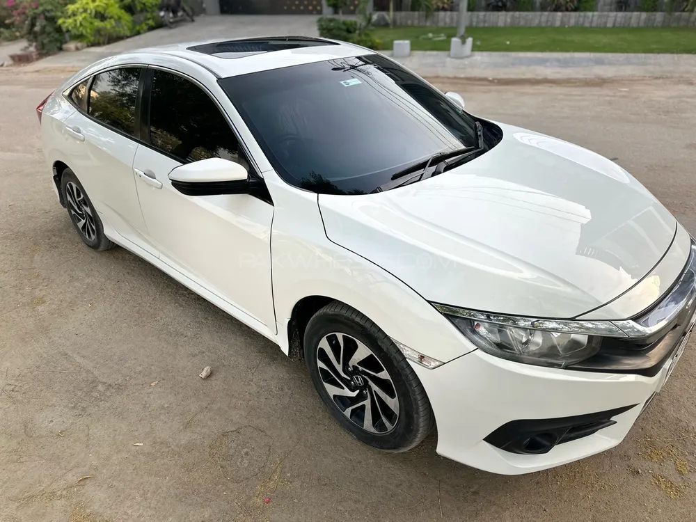 Honda Civic 2018 for Sale in Islamabad Image-1
