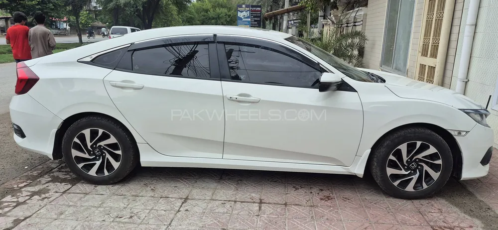 Honda Civic 2018 for Sale in Sargodha Image-1