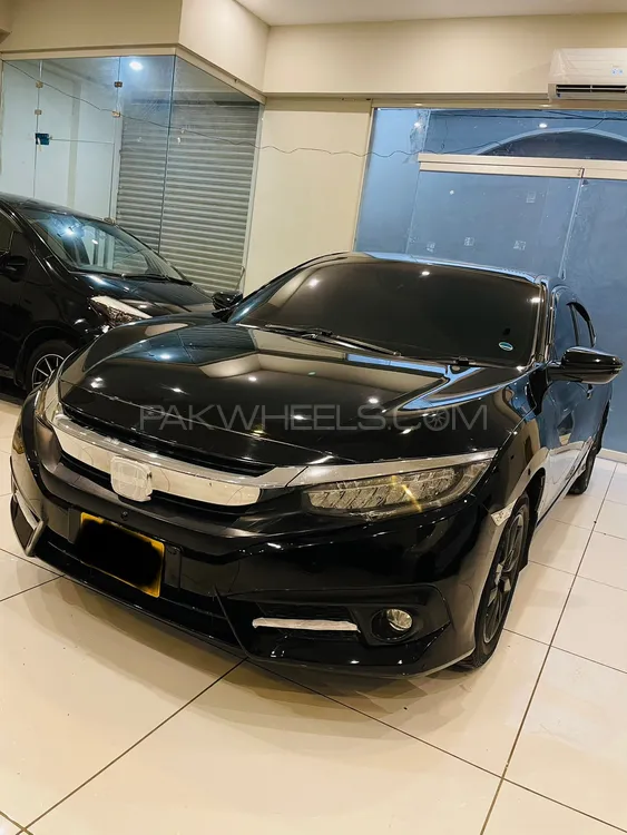 Honda Civic 2020 for Sale in Karachi Image-1