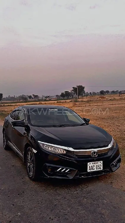 Honda Civic 2020 for Sale in Multan Image-1