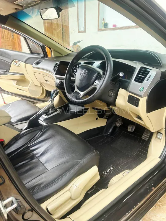 Honda Civic 2013 for Sale in Lahore Image-1