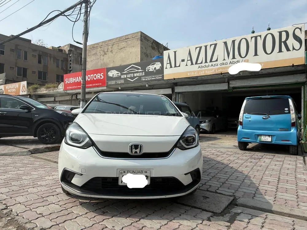 Honda Fit 2020 for Sale in Lahore Image-1