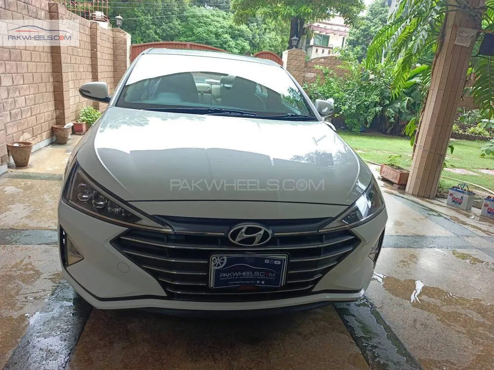 Hyundai Elantra 2023 for Sale in Lahore Image-1