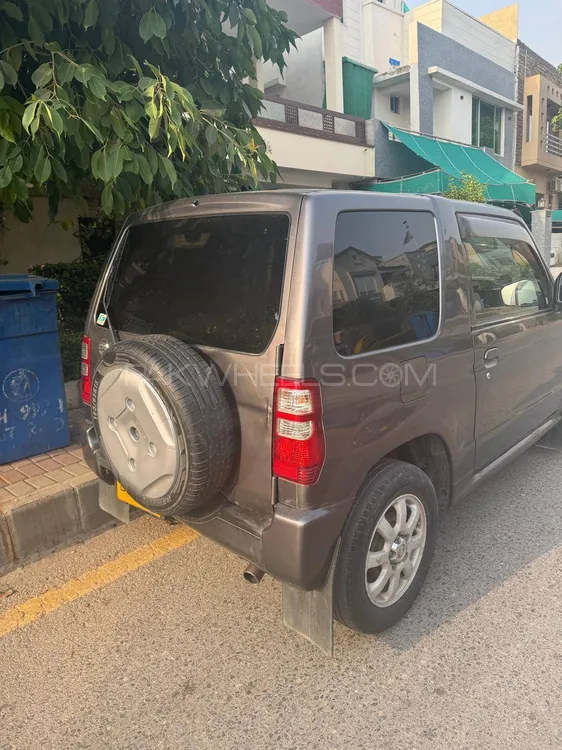 Nissan Kix 2010 for Sale in Islamabad Image-1