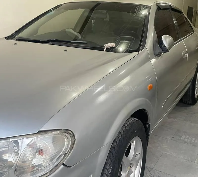 Nissan Sunny 2010 for Sale in Multan Image-1