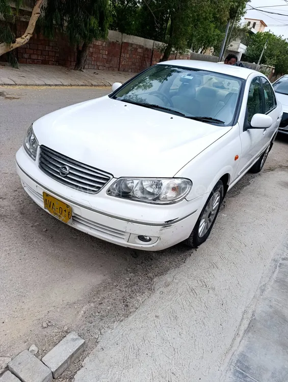 Nissan Sunny 2011 for Sale in Karachi Image-1