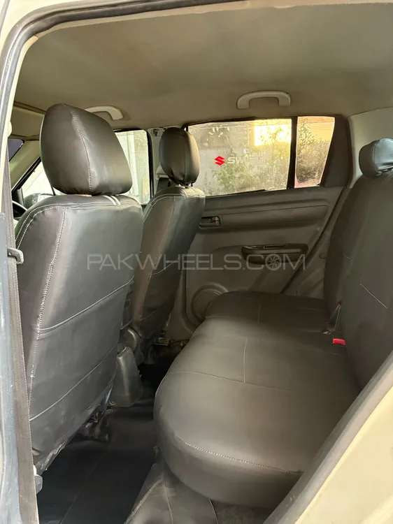 Suzuki Swift 2006 for Sale in Lahore Suzuki Swift 2006 for Sale in Lahore Image-5