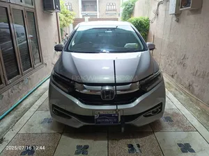 Honda Fit 1.5 Hybrid S Package 2018 for Sale