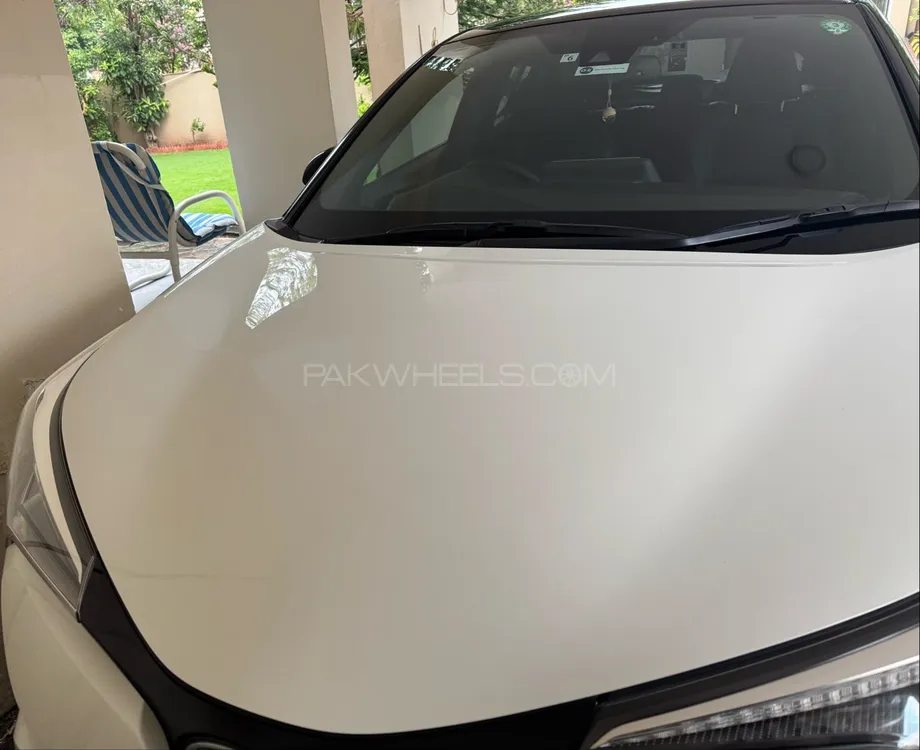 Toyota C-HR 2018 for Sale in Islamabad Image-1