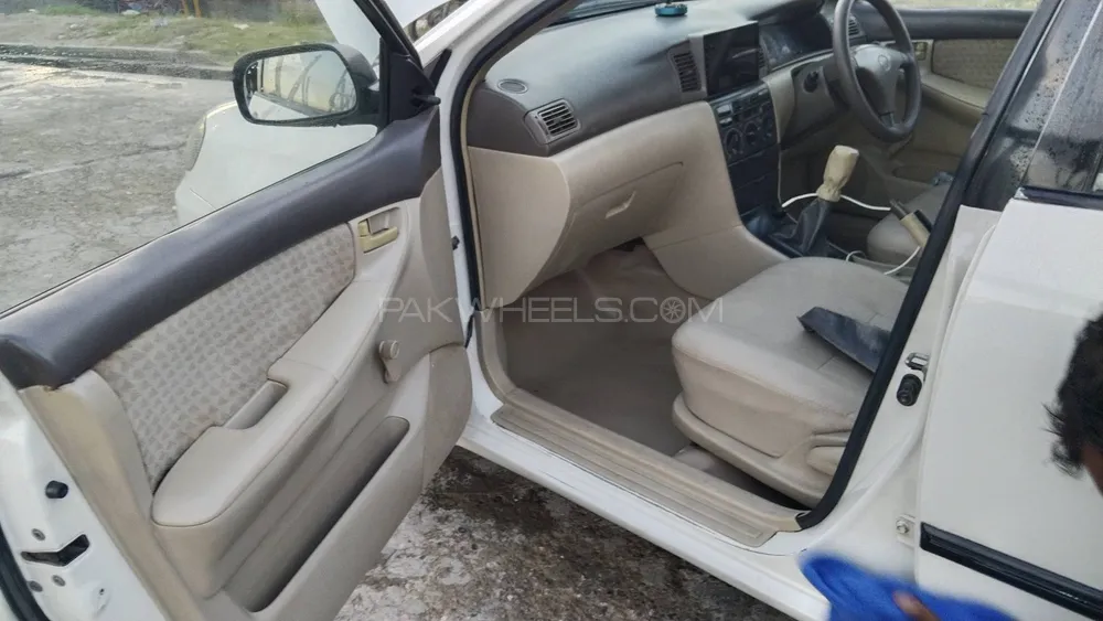 Toyota Corolla 2004 for Sale in Chakwal Image-1