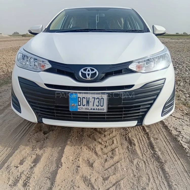 Toyota Yaris Sedan 2023 for Sale in Pak pattan sharif Image-1