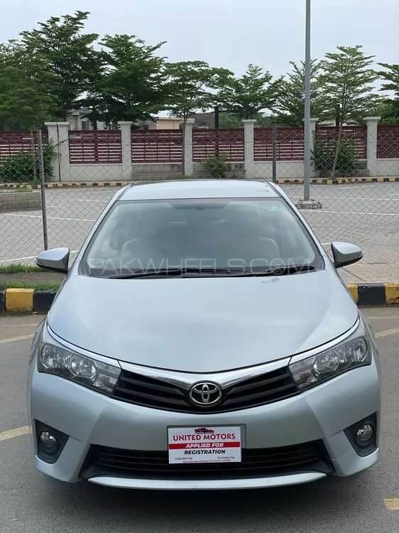 Toyota Corolla 2015 for Sale in Lahore Image-1