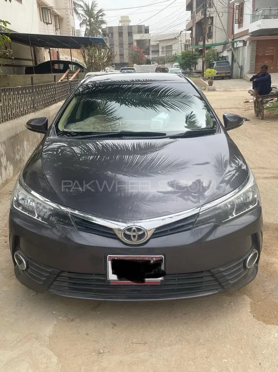Toyota Corolla 2017 for Sale in Karachi Image-1