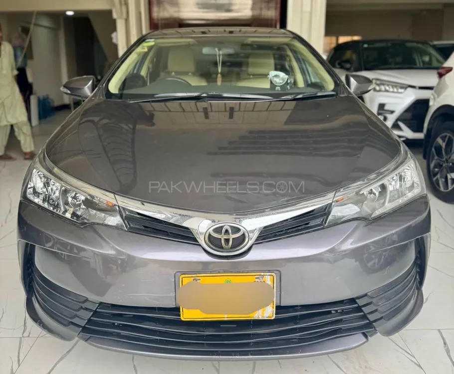 Toyota Corolla 2020 for Sale in Karachi Image-1