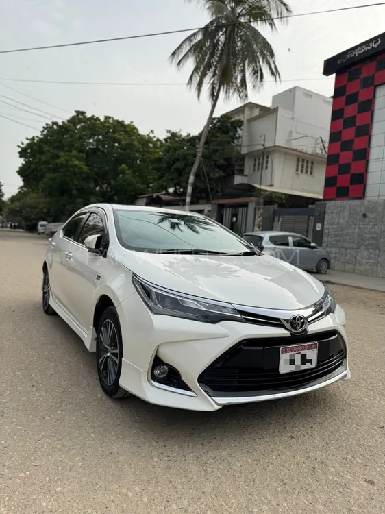 Toyota Corolla 2021 for Sale in Karachi Image-1
