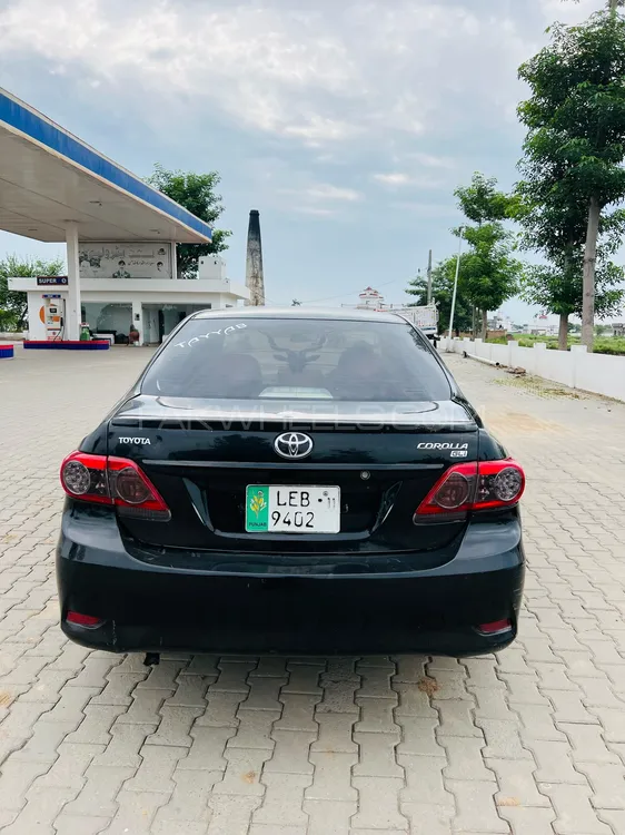 Toyota Corolla 2011 for Sale in Mandi bahauddin Image-1