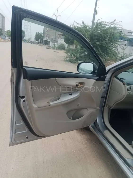 Toyota Corolla 2012 for Sale in Karachi Image-1