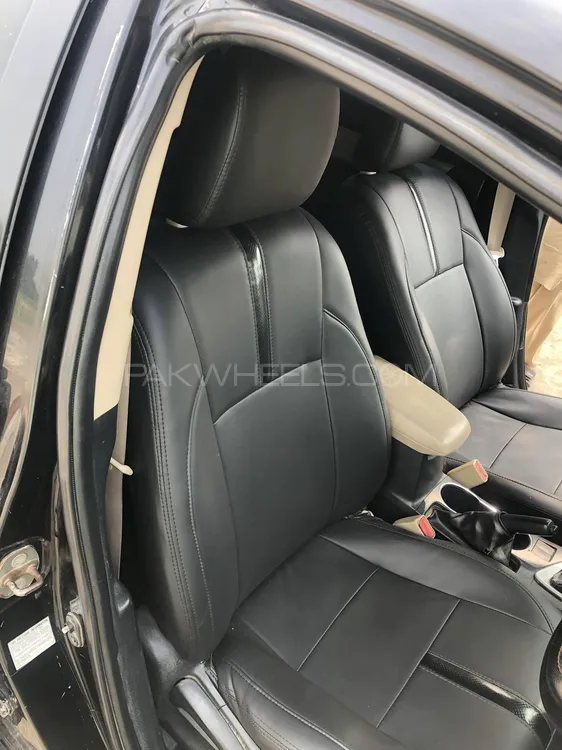 Toyota Corolla 2014 for Sale in Arifwala Image-1