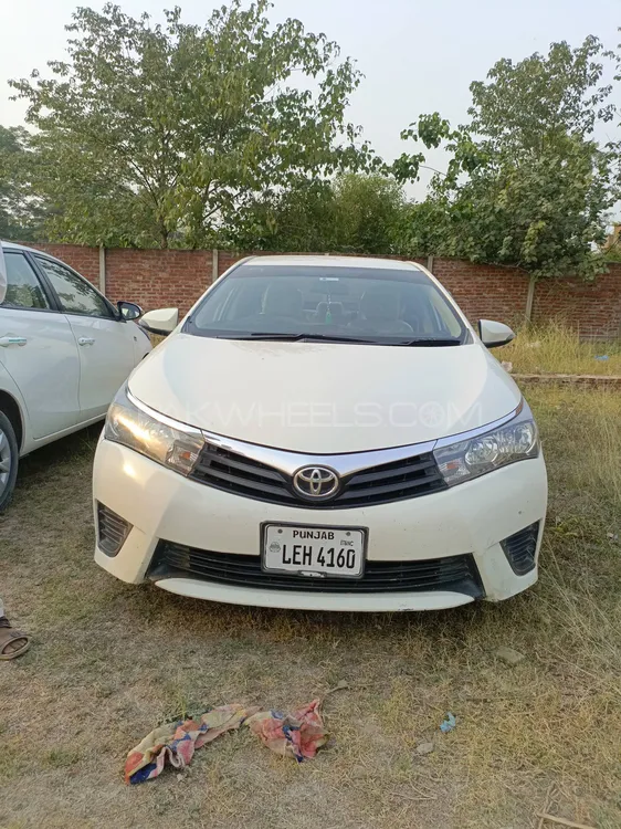 Toyota Corolla 2017 for Sale in Gujranwala Image-1