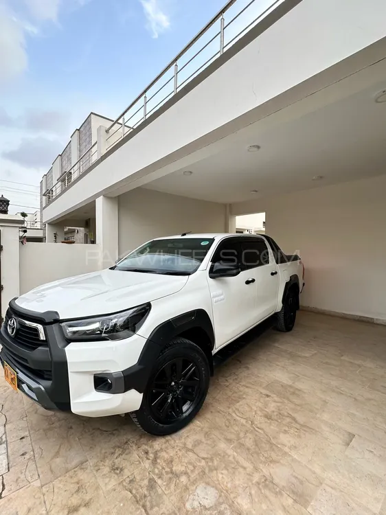 Toyota Hilux 2018 for Sale in Karachi Image-1
