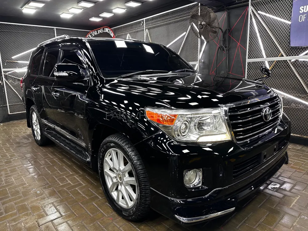 Toyota Land Cruiser 2013 for Sale in Karachi Image-1