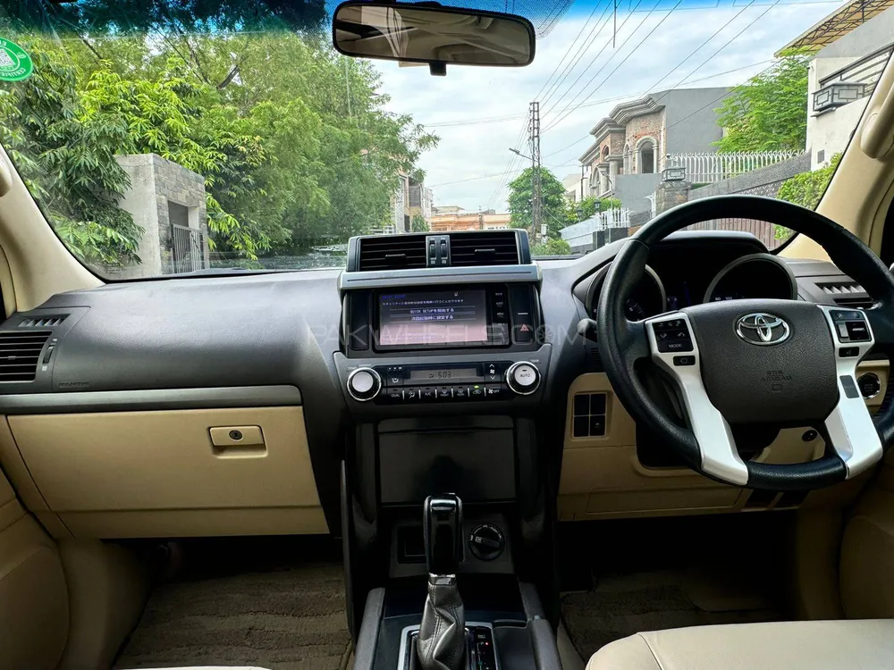 Toyota Prado 2015 for Sale in Faisalabad Toyota Prado 2015 for Sale in Faisalabad Image-10