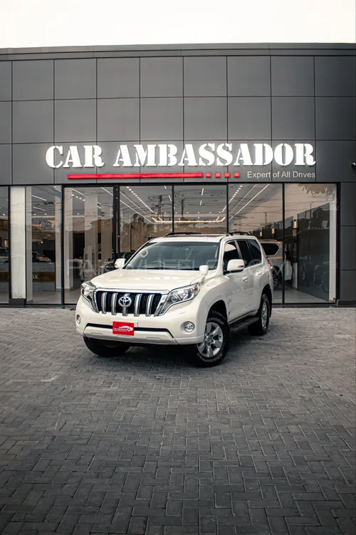 Toyota Prado 2017 for Sale in Islamabad Image-1