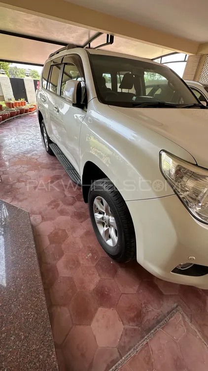 Toyota Prado 2011 for Sale in Islamabad Image-1